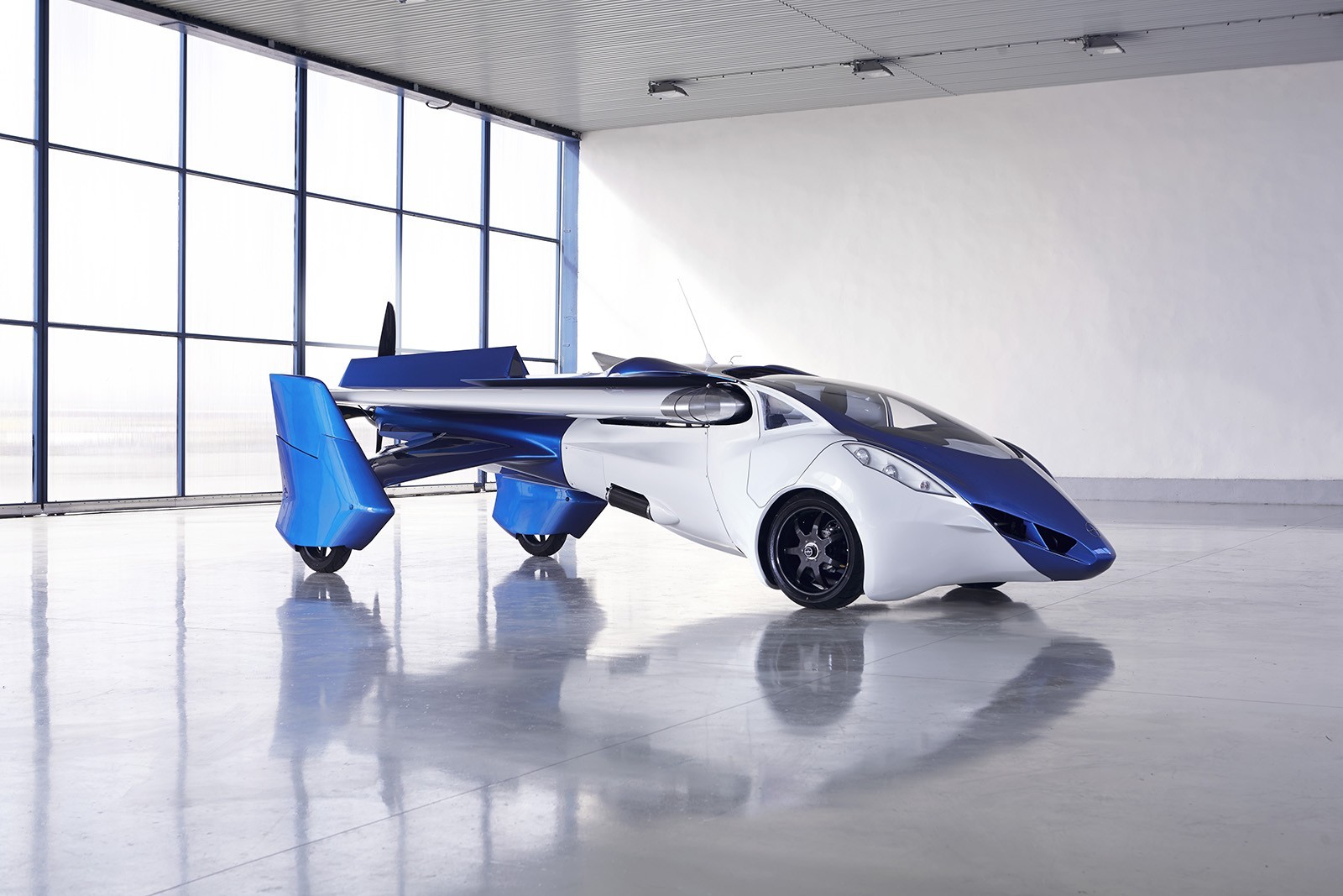 Включи машины летают. AEROMOBIL 3.0 Рено. Летающий автомобиль AEROMOBIL. AEROMOBIL 3.0 (Словакия). Летающие автомобили Terrafugia TF-X.